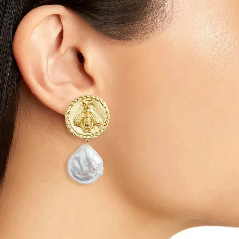 Bee X Pearl Clip Earrings