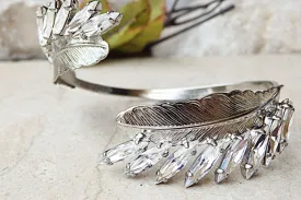 Bridal crystal cuff