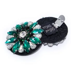 Round Brooch Green, Black, White