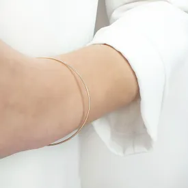 Thin gold bangle