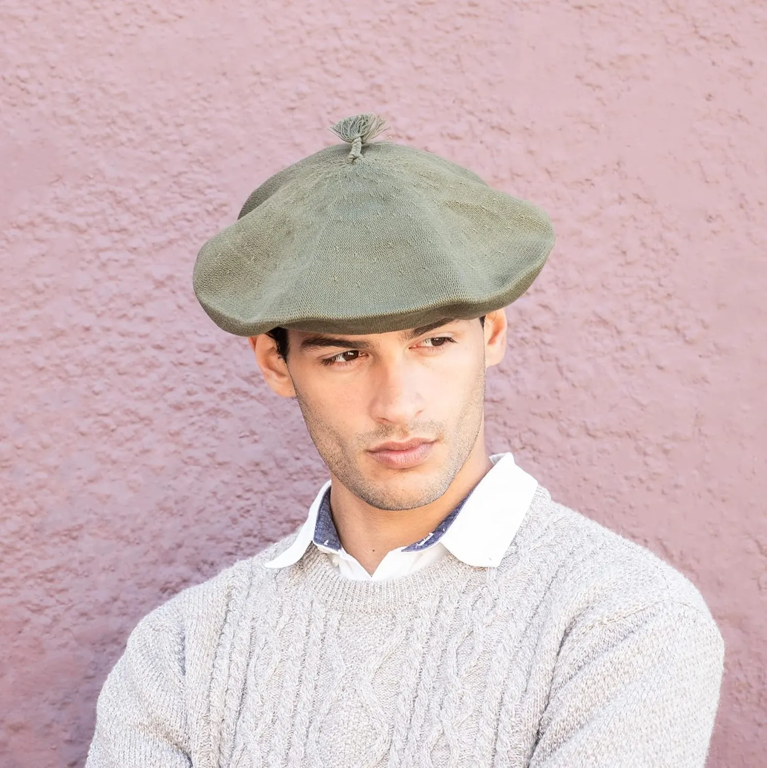 Unisex Beret Gaucho hat Traditional hat from Argentina